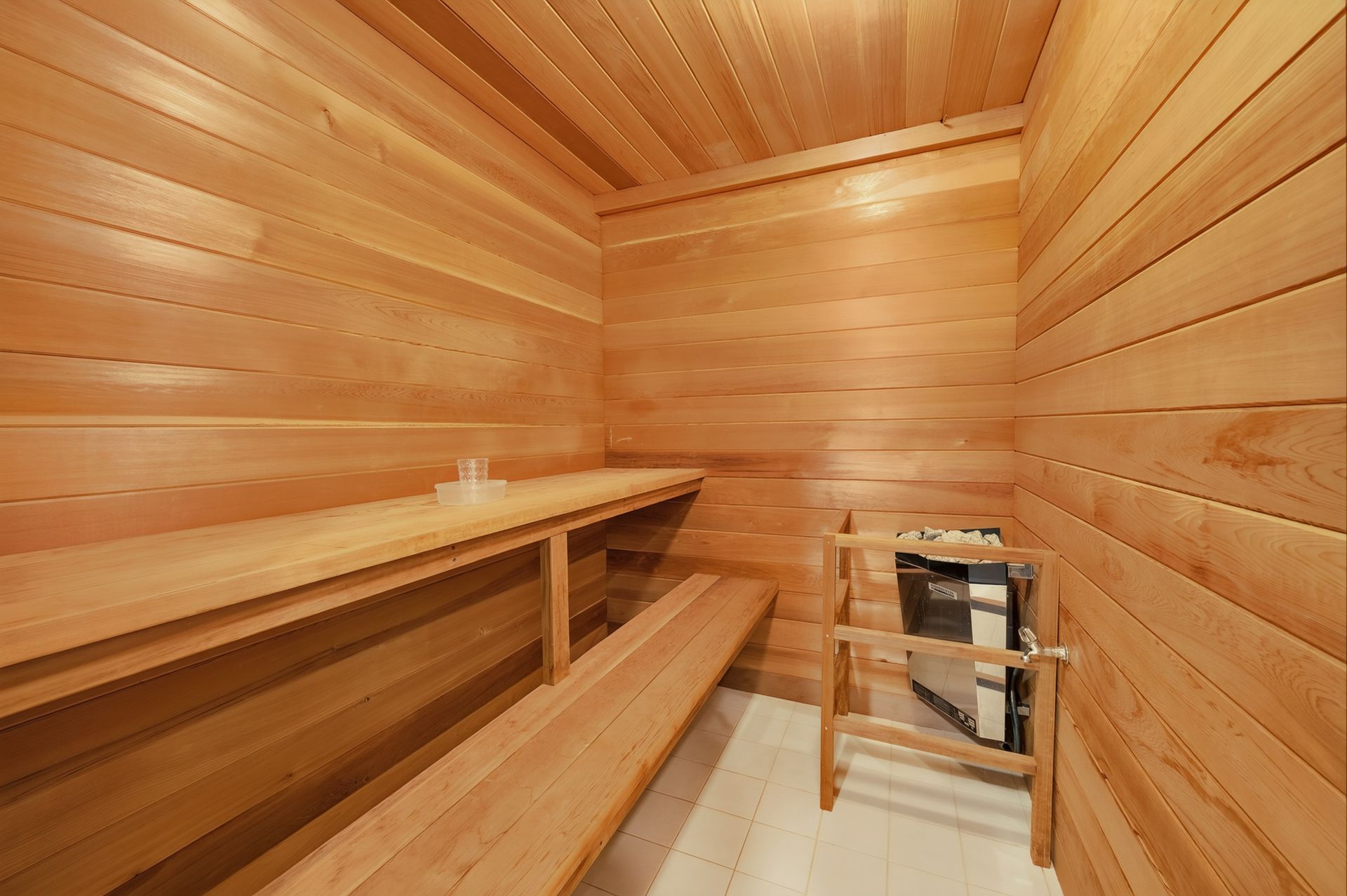 Indoor sauna